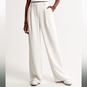 A&F Harper Tailored Premium Crepe Pant